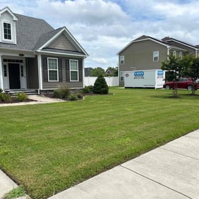 landscaping services by Gilliam's Lawn Service reviewed on November 30, 2025