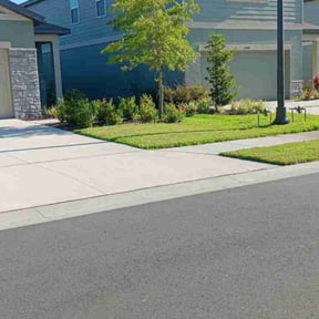 grass cutting by Mikes lawn care reviewed on March 29, 2024
