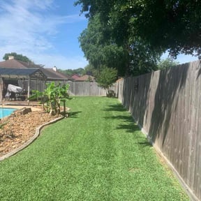 landscaping services by Mow Betta Lawns reviewed on December 22, 2025