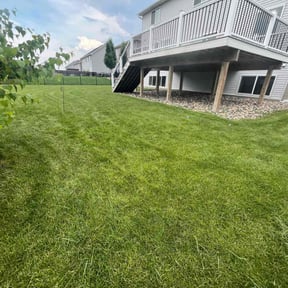 landscaping services by Lex's Lawnscape  reviewed on December 3, 2025