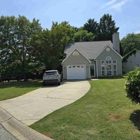 residential landscaping by Precision Lawn care reviewed on August 19, 2025