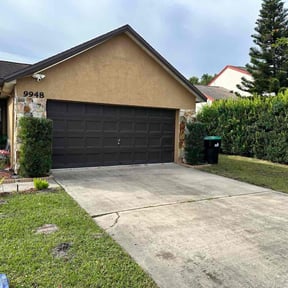 Bush Trimming by Kiko Lawn Care reviewed on November 18, 2025