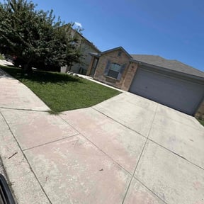 grass cutting by Cummings and Cummings Lawn Care reviewed on April 25, 2024