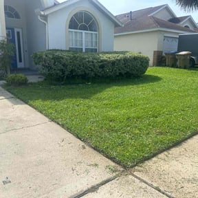 gardening service by Shaggy cuts,INC reviewed on August 15, 2025