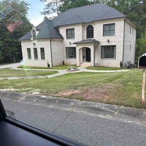 yard maintenance by Jimenez lawn services reviewed on August 20, 2025