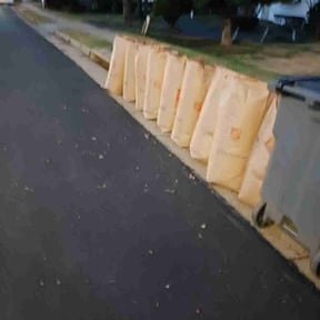 Leaf Removal by Lawn Champs reviewed on September 6, 2025