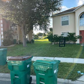 grass maintenance by Qui property management reviewed on April 2, 2024