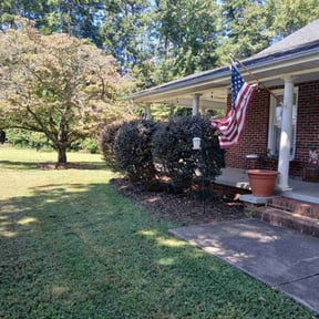 Bush Trimming by Dodds mowing reviewed on October 18, 2025