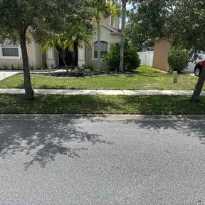 lawn care by Willie Lawn Care and More LLC reviewed on September 4, 2024