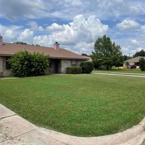 yard care by GrassFX Lawn Care reviewed on December 4, 2025