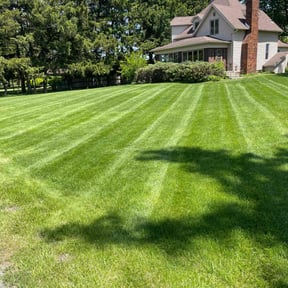 residential landscaping by McGraw Lawn & Landscaping reviewed on August 18, 2025
