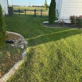 yard service by Iowa Lawn and Plow, LLC reviewed on June 5, 2025