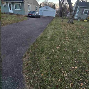 Leaf Removal by WellLawns  reviewed on November 21, 2025