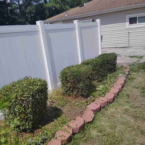 Bush Trimming by Cubit lawn service reviewed on June 17, 2026