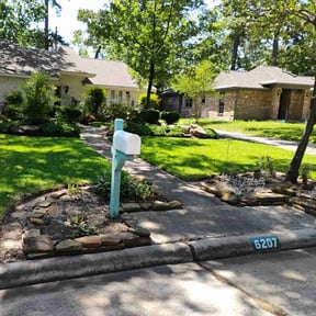 yard work by Thick Green Lawn Care reviewed on August 18, 2025