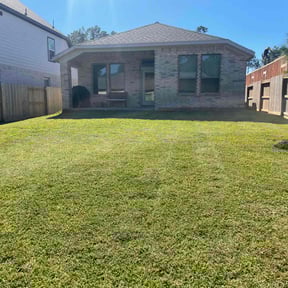 lawn care by Ryan Lawn Co. reviewed on September 12, 2024