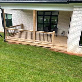 yard maintenance by Pettit Lawn Care reviewed on August 17, 2025