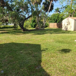 turf care by Refugios reviewed on November 14, 2024