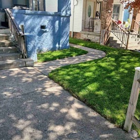 yard care by Steele Edge Lawncare reviewed on August 21, 2025