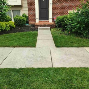 grass cutting by Lawn Maids reviewed on August 15, 2025