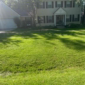 yard work by Farria's Lawn Care and More reviewed on August 18, 2025