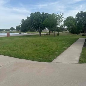 residential landscaping by Heiselman's property services reviewed on August 21, 2025