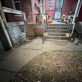 Leaf Removal by Land and Lawn Care reviewed on September 18, 2025