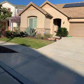 yard care by M Lawn Care & Landscape reviewed on August 21, 2025