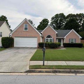 landscaping services by Arturo reviewed on December 11, 2025