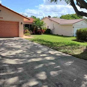 gardening service by DM Landscape and Lawn Care reviewed on November 21, 2025