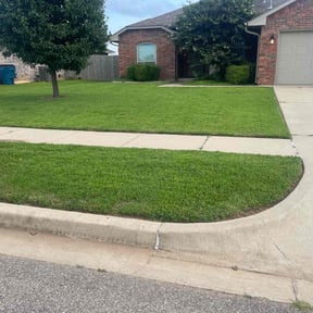 landscaping by Grass Grabbers reviewed on August 18, 2025