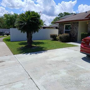 yard maintenance by Cascadia Landscaping reviewed on August 18, 2025