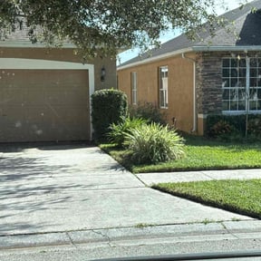 yard maintenance by Orlando Palms reviewed on August 20, 2025