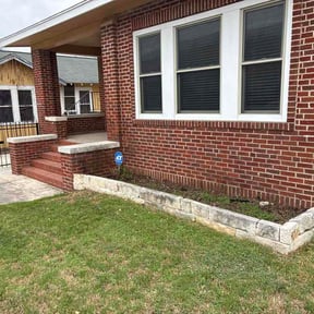 Bush Trimming by Efficitex Solutions LLC reviewed on March 12, 2026