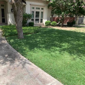 gardening service by GREEN GUYS LAWN CARE reviewed on August 21, 2025