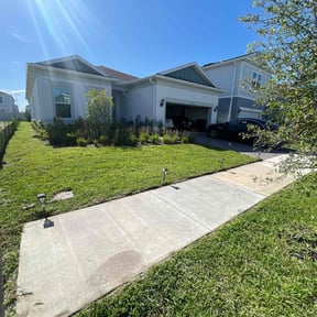 yard service by Weekend Warrior Landscaping reviewed on August 19, 2025