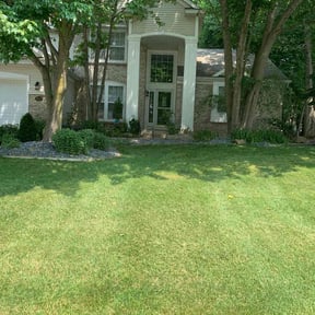 gardening service by J & K Lawncare Specialist LLC reviewed on August 16, 2025