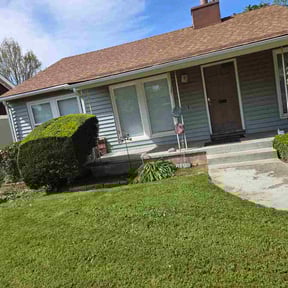 Bush Trimming by Bluegrass Landscaping reviewed on March 26, 2026