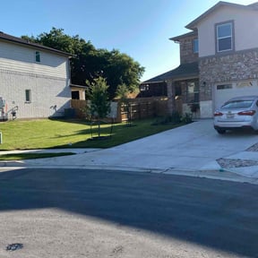 yard work by Oro Cuts reviewed on August 21, 2025