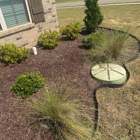 Flower Bed Weeding by Hanson lawn reviewed on October 23, 2025