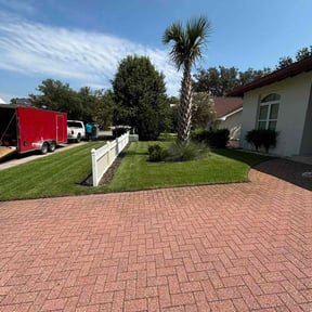 gardening service by Lawn Pirates LLC reviewed on December 21, 2025