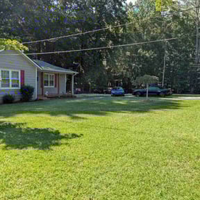 residential landscaping by Jbl lawn and landscape reviewed on August 21, 2025