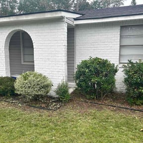 Bush Trimming by Prestige Property Management  reviewed on October 23, 2025