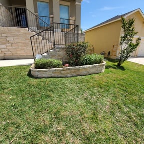 Bush Trimming by Valleys and Peaks Landscaping reviewed on August 18, 2025