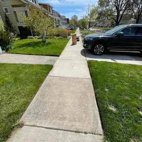 landscape maintenance by M&W Construction reviewed on August 21, 2025