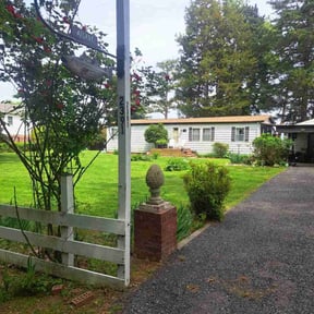 yard work by AG lawn service reviewed on May 7, 2022