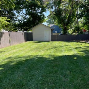 gardening service by Just Right Lawns reviewed on August 19, 2025