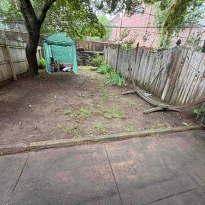 Leaf Removal by Perfect image lawn service of  Georgia reviewed on May 28, 2026