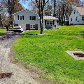 lawn maintenance by Dietrich’s Property Maintenance reviewed on August 28, 2024