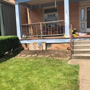 Flower Bed Weeding by Navarrete lawn service reviewed on August 17, 2025
